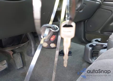 2004 GMC Sierra 1500 Sle from USA, damaged, VIN 1GTEK19T64E233411